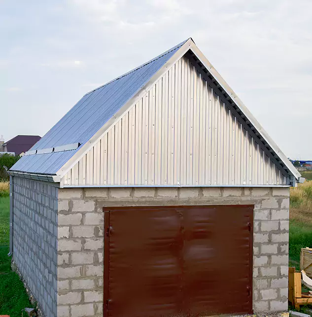 Trusted Garage Roof Repair Company: Keeping Glen Ellyn, IL Properties Sealed and Secure