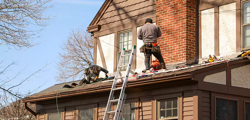 Roof Siding Trim Repair in Glen Ellyn