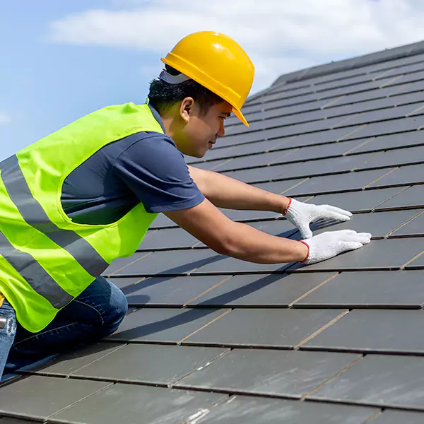 Why Glen Ellyn Businesses Rely on Arco Local for Roof Maintenance?